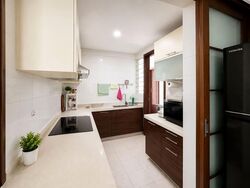 Hillington Green (D23), Condominium #587220521